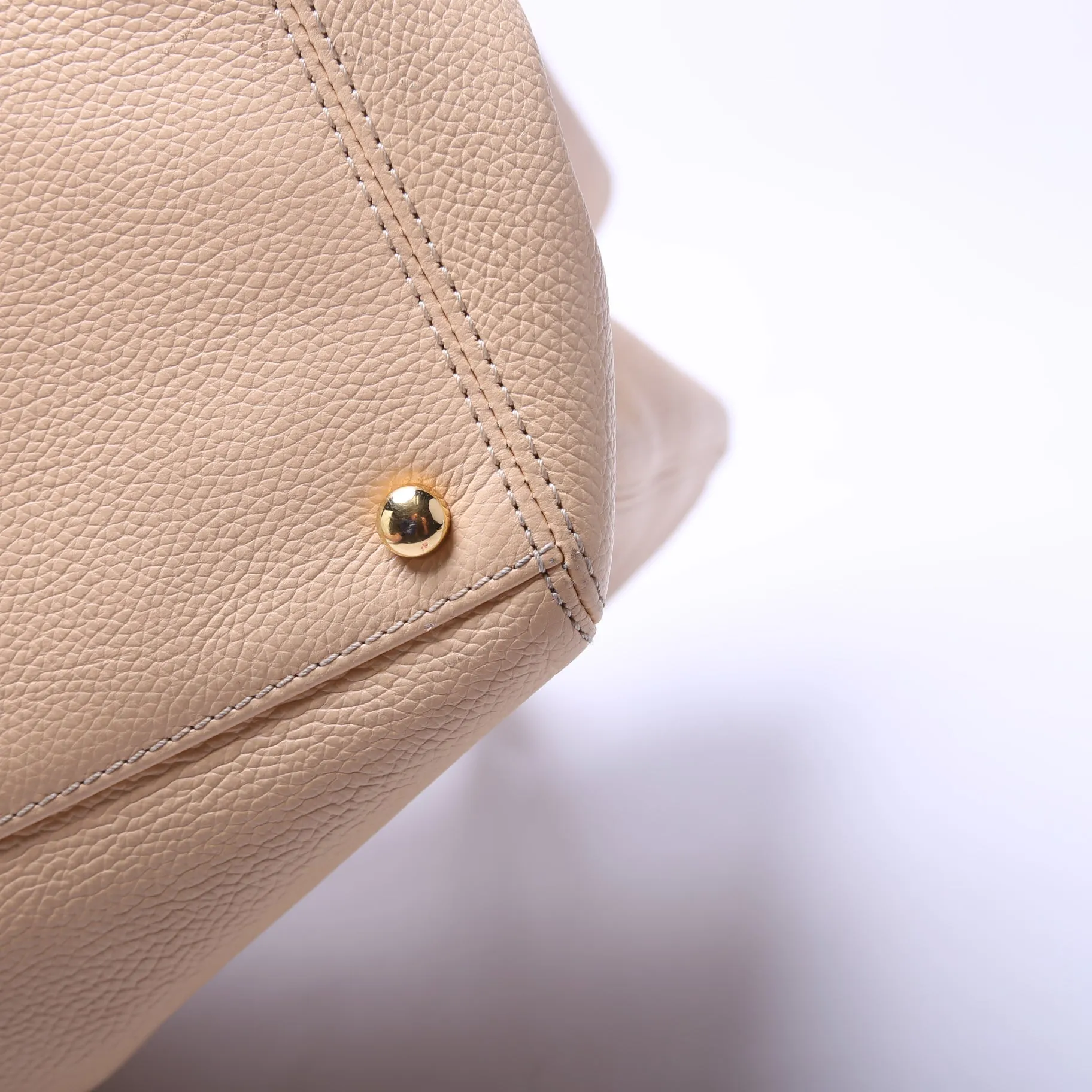 Cerf Tote Executive