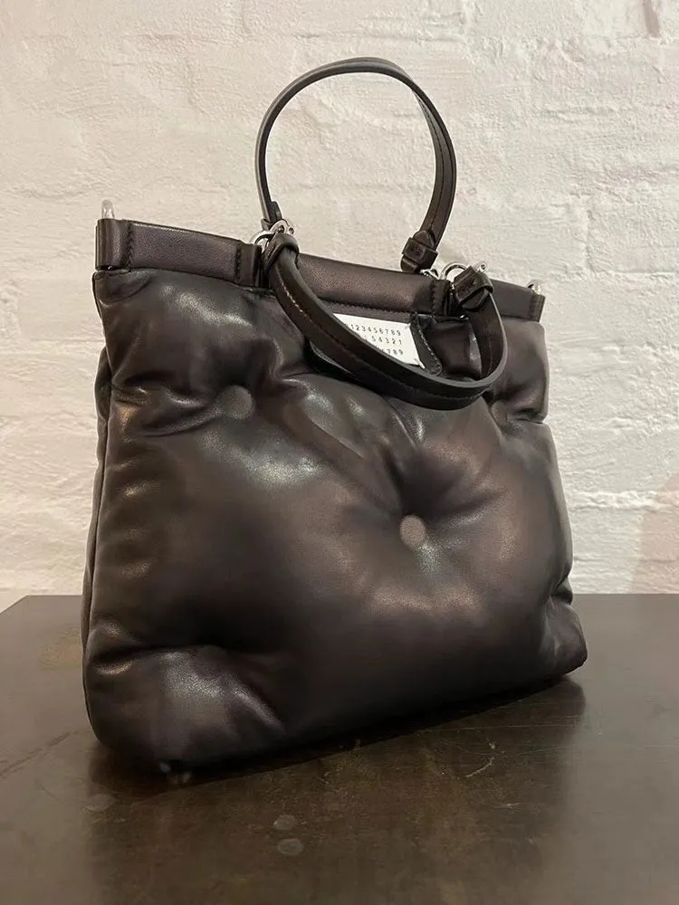 Christmas Gift New Fashion Women Handbags 2021 Pu Leather Black Quilted Clutch Bags Digital Sponge Messenger Bag With Zip Females Shoulder Bags