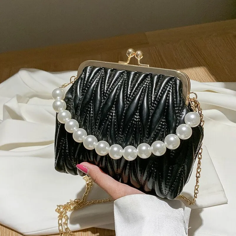 Christmas Gift Pleated Pearl Tote bag Cute Shell bag 2021 Summer New Quality PU Leather Women's Designer Handbag Chain Shoulder Messenger Bag